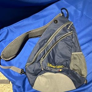 Disney Cruise Line Castaway Club Sling